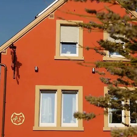 Gasthof Gaestehaus Spatzennest